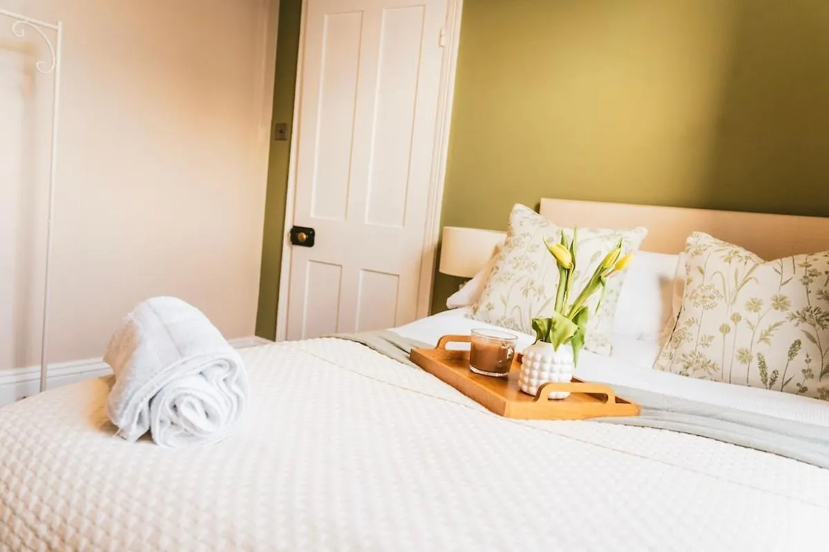 The Naunton Nook Apartment Cheltenham 0*,  United Kingdom